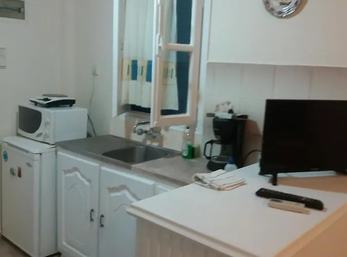 Panormos,nice With Garden View Apartment *